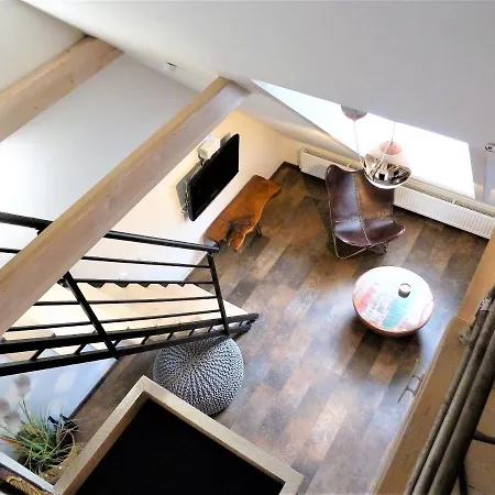 Cozy Loft With Old Town View - Free Parking Апартаменты *